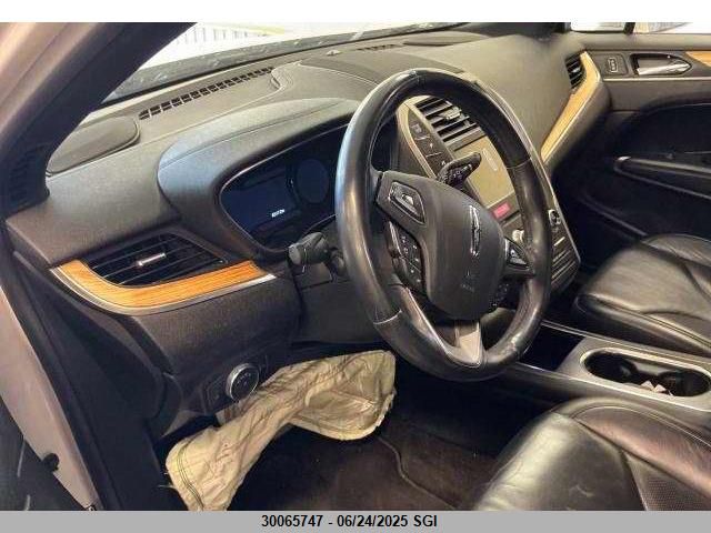 5LMCJ2A99FUJ33949 Lincoln MKC