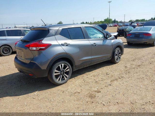 3N1CP5CU3KL499017 Nissan 2019