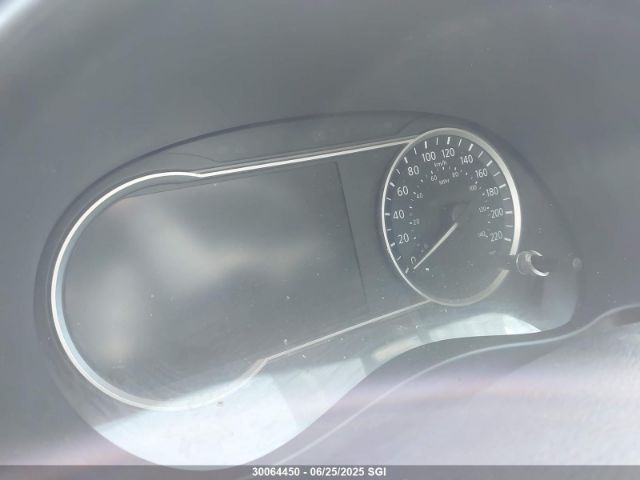 3N1CP5CU3KL499017 Nissan 2019