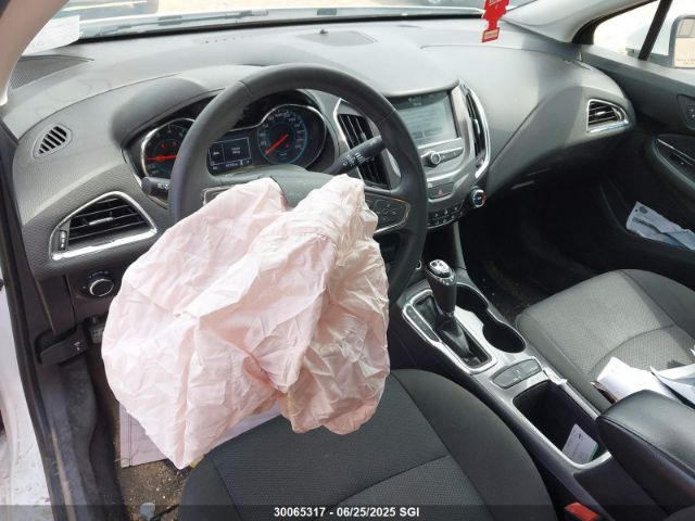 1G1BE5SM8J7195211 Chevrolet le2 -di: direct injection, vvt: variable valve timing, gen, alum