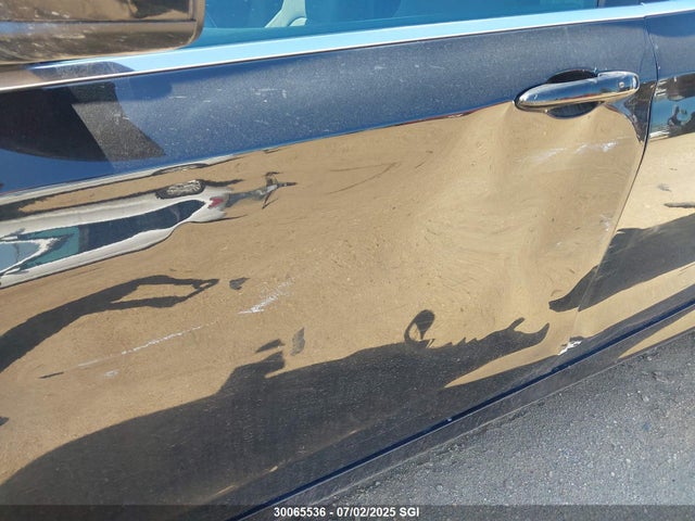 1C3CCCAB9GN103439 Chrysler 200