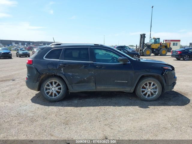 1C4PJMDS8HD216858 Jeep 2017