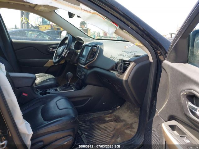 1C4PJMDS8HD216858 Jeep 2017