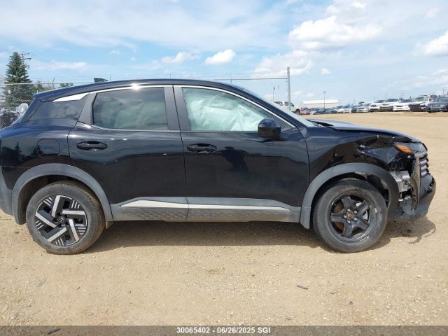 3N8AP6CA7SL300619 Nissan kicks mpv