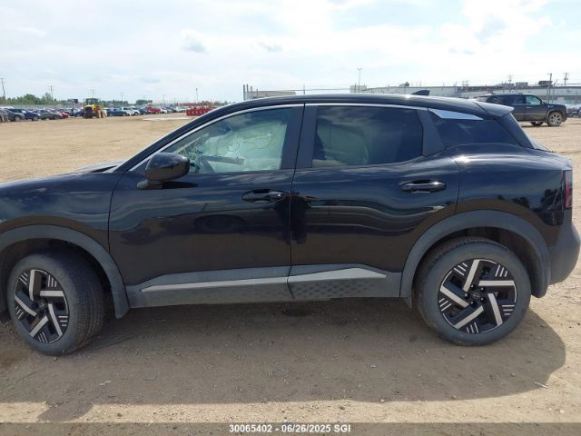3N8AP6CA7SL300619 Nissan kicks mpv