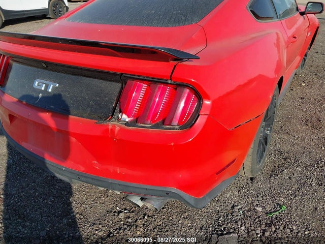 Ford Mustang 2015 1FA6P8CF8F5300200 Image 18
