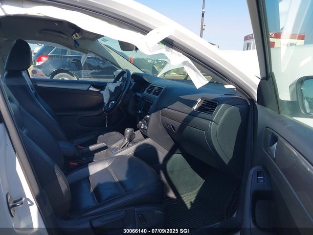 Volkswagen Jetta 2014 3VWL07AJ2EM390498 Image 5