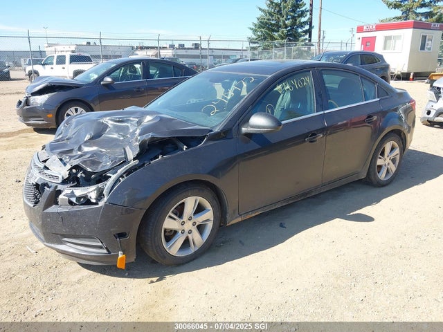 1G1P75SZ8E7240472 Chevrolet luz