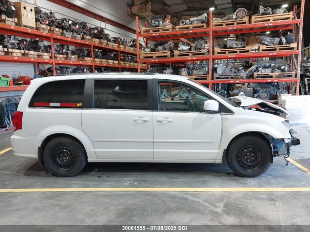 2C4RDGBGXGR271582 Dodge Grand Caravan