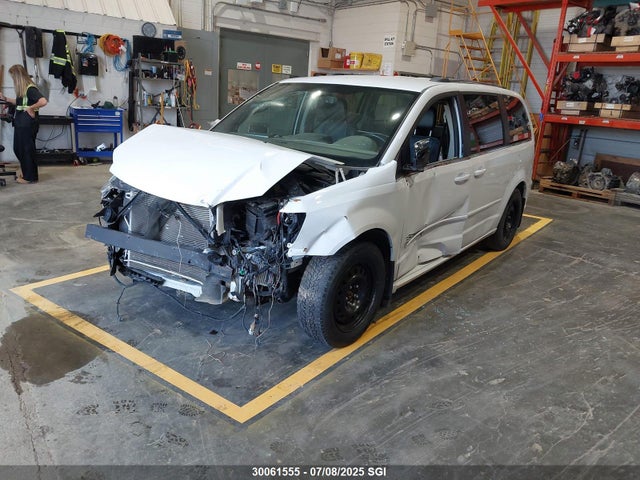 2C4RDGBGXGR271582 Dodge Grand Caravan