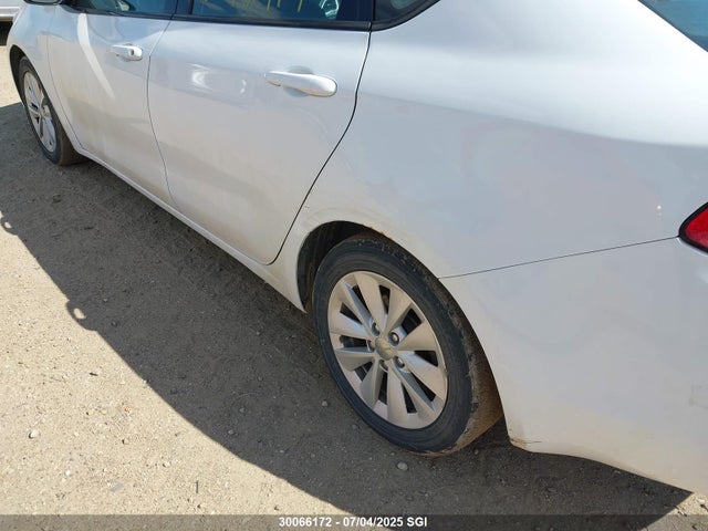 1C3CDFBB3ED667541 Dodge 2014