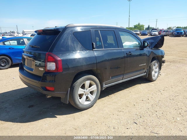 1C4NJDAB4GD594041 Jeep Compass
