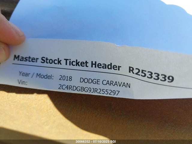 2C4RDGBG9JR255297 Dodge Grand Caravan