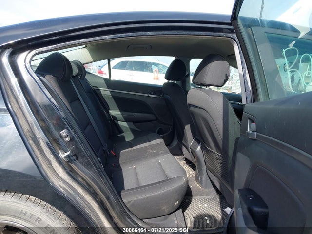 KMHD84LF5HU266759 Hyundai Elantra