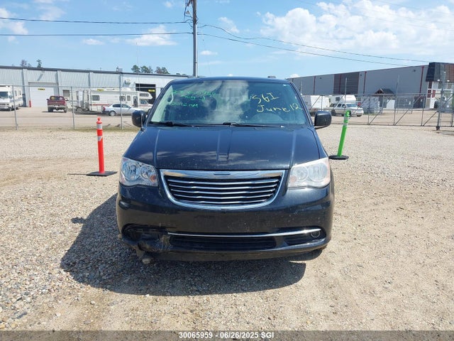 2C4RC1CG0ER118382 Chrysler Town and Country