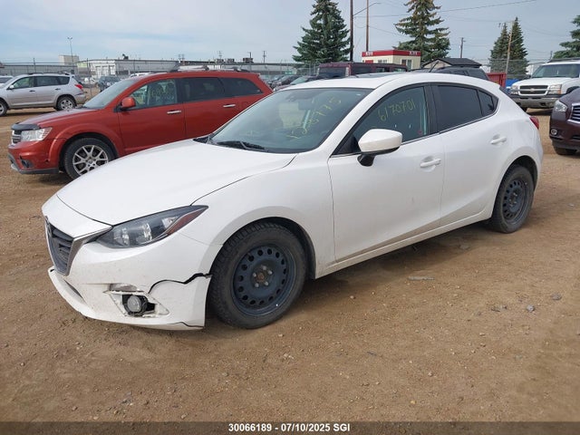 3MZBM1L78FM128775 Mazda pe