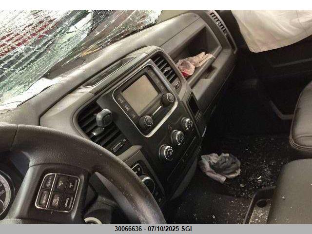 RAM 2018 2018 1C6RR7KT8JS349238 Image 12