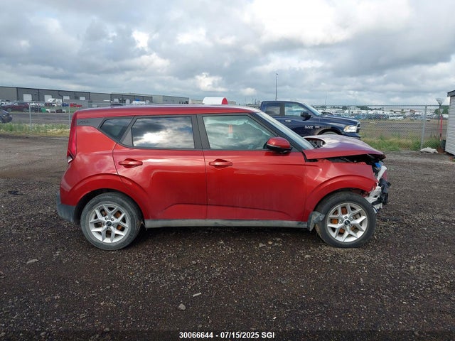 KNDJ33AU7M7781028 KIA mpi nu