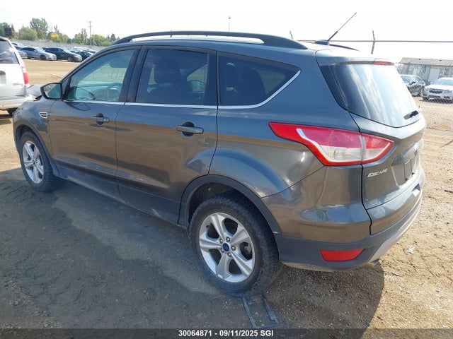 1FMCU9GX8FUB51335 Ford Escape