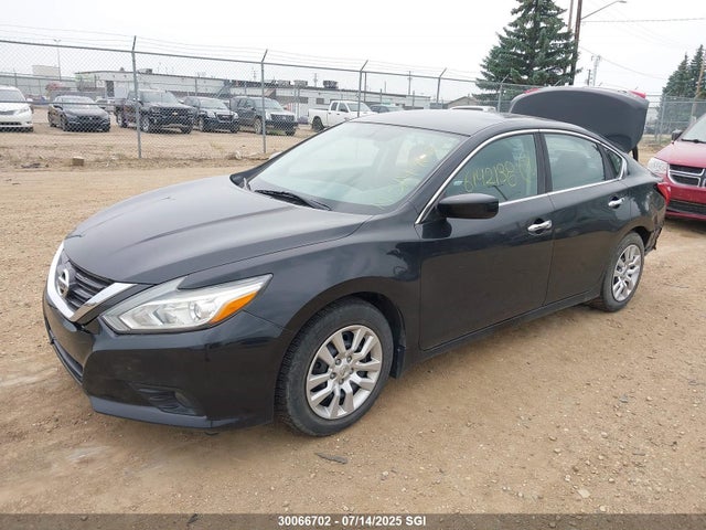 1N4AL3AP4GN314763 Nissan 2016
