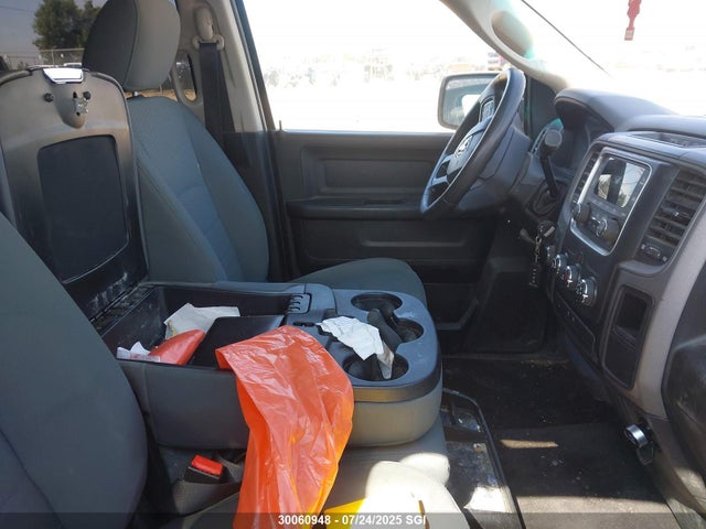 RAM 1500 2017 3C6RR7KT2HG543586 Image 5