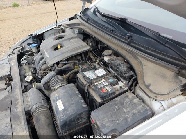 KMHD84LF1HU218644 Hyundai 2017