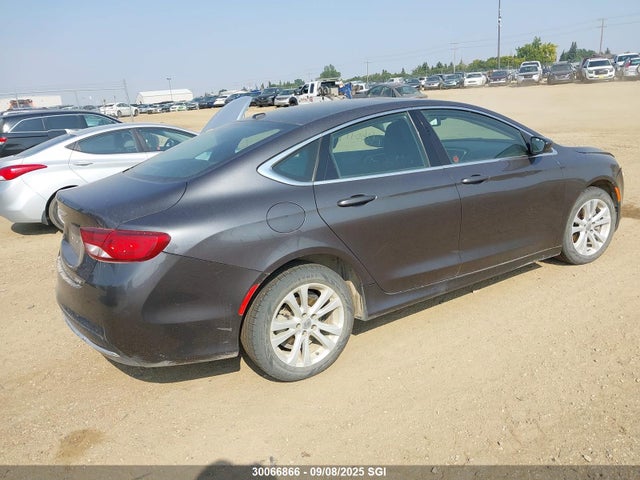 1C3CCCAB5FN625645 Chrysler 2015