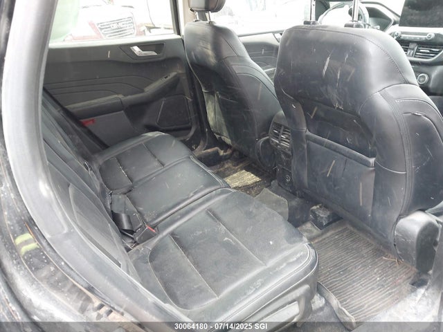 1FMCU9H6XMUA72378 Ford dragon di tc