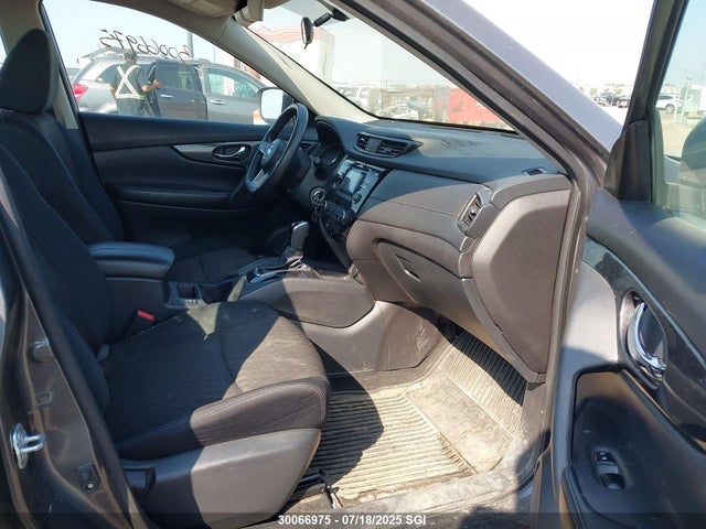 5N1AT2MV1HC754110 Nissan 2017