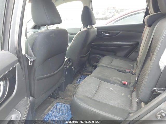 5N1AT2MV1HC777810 Nissan Rogue