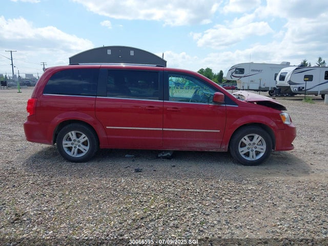 2C4RDGDG5GR241726 Dodge Grand Caravan