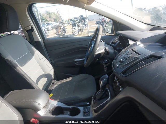 1FMCU0GX9EUA64215 Ford 2014