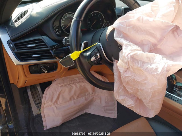 5UXKU6C38H0W38402 BMW 2017