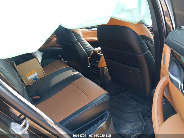 5UXKU6C38H0W38402 BMW 2017
