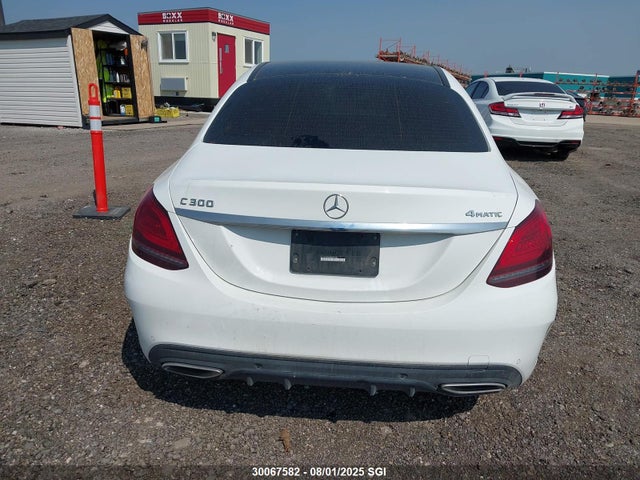 W1KWF8EB0MR647586 Mercedes-Benz m264