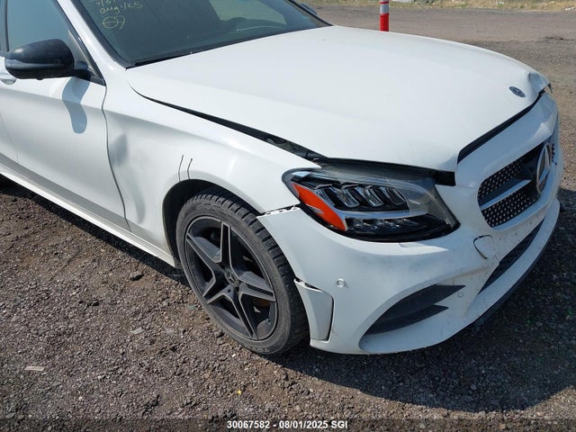 W1KWF8EB0MR647586 Mercedes-Benz m264