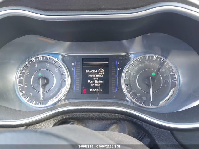 1C3CCCFB0GN130912 Chrysler 2016