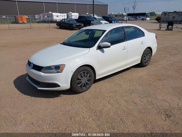 3VW2K7AJ4EM309345 Volkswagen 2014
