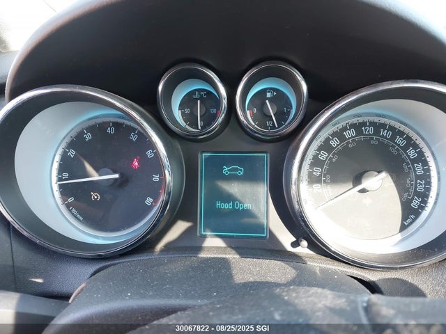 1G4PT5SV9F4116967 Buick Lhu