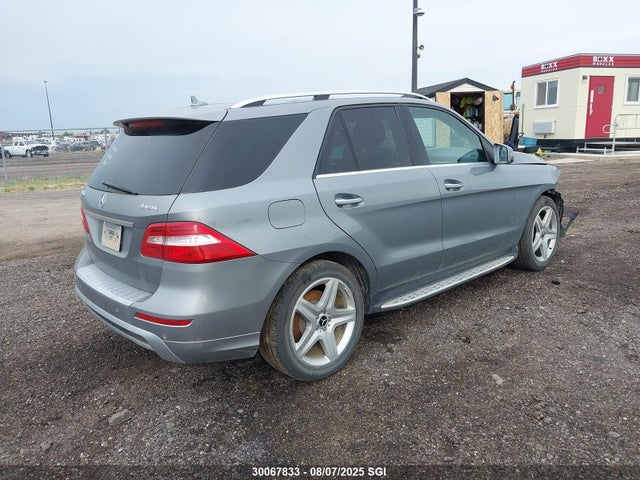 4JGDA5HB3EA281533 Mercedes-Benz 2014