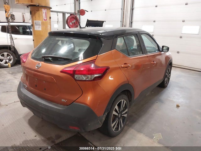 3N1CP5CUXKL555941 Nissan 2019