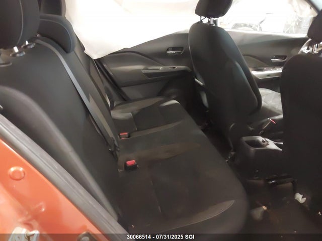 3N1CP5CUXKL555941 Nissan 2019