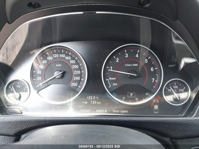 WBA8A3C50HK691245 BMW 2017