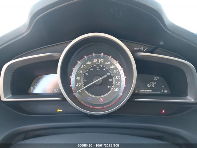 JM1BM1V7XE1116946 Mazda pe