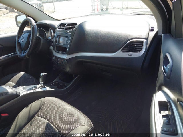 3C4PDCAB2GT182656 Dodge 2016