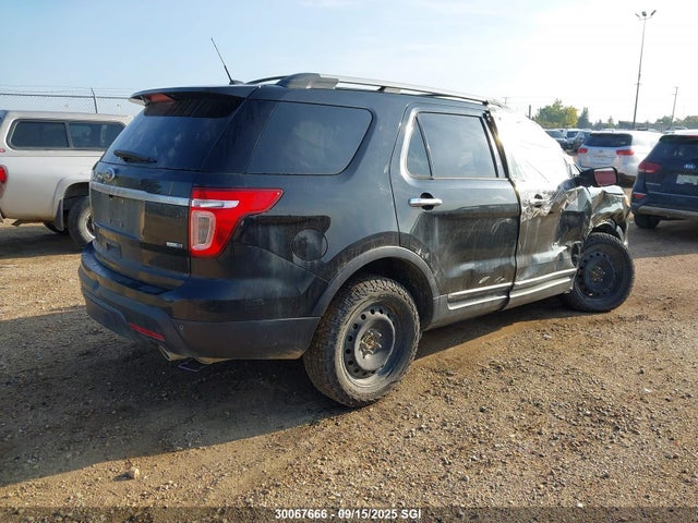 1FM5K8D81FGB27561 Ford 2015