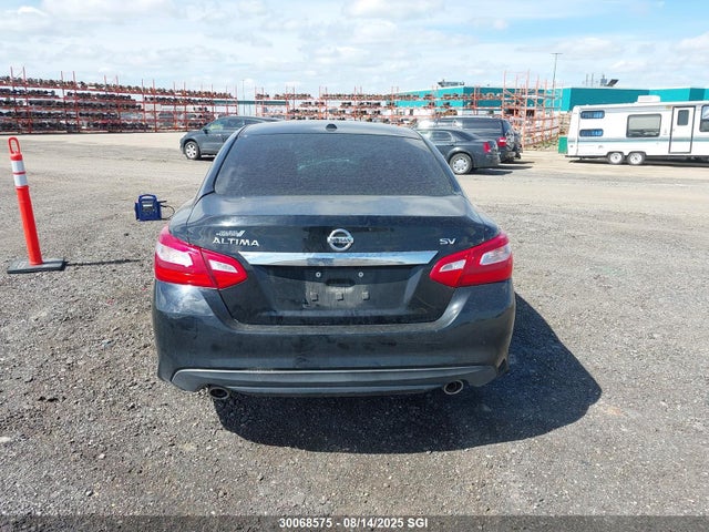 1N4AL3AP4GN314469 Nissan 2016