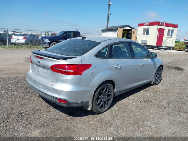 1FADP3F21GL370430 Ford FOCUS SE