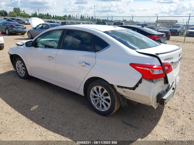 Nissan Sentra 2016 3N1AB7AP3GL658298 Image 3