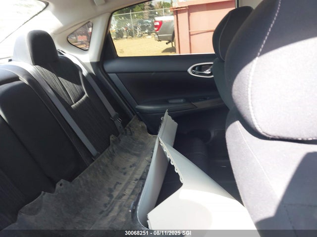 Nissan Sentra 2016 3N1AB7AP3GL658298 Image 8